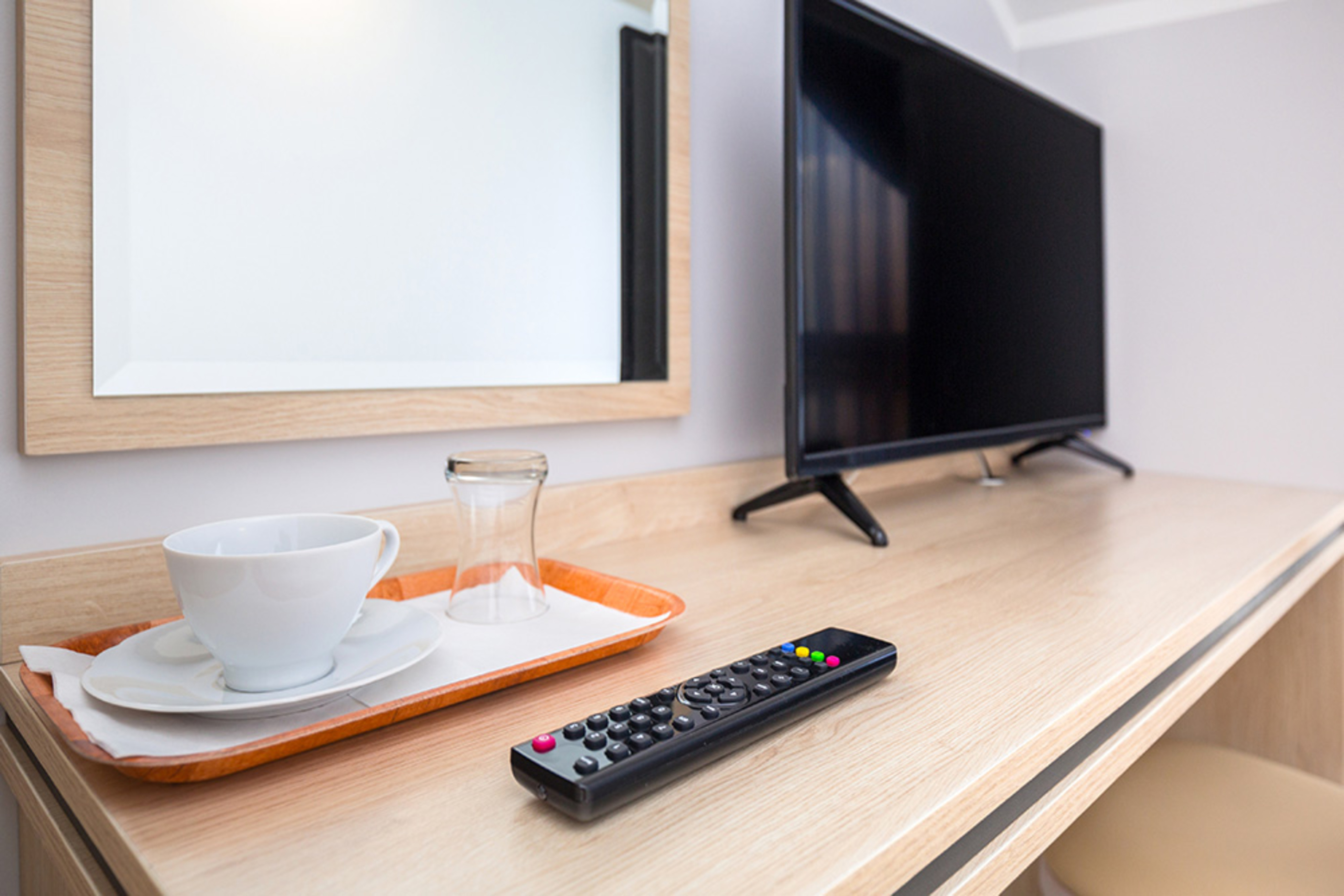 Hotel-TV bei Elektro Moschcau Anlagenbau GmbH in Mühlhausen