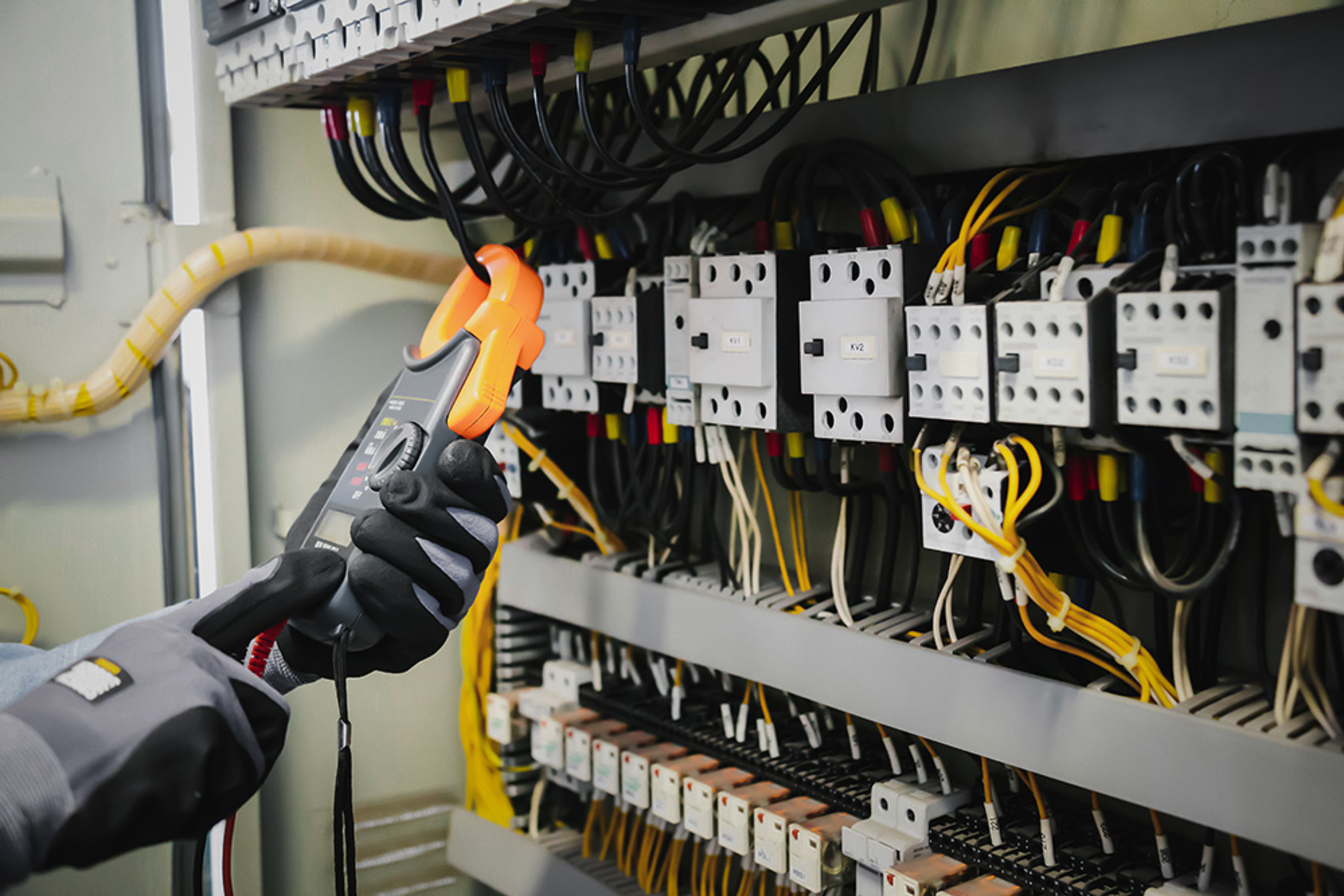 DGUV Vorschrift 3-Check bei Elektro Moschcau Anlagenbau GmbH in Mühlhausen