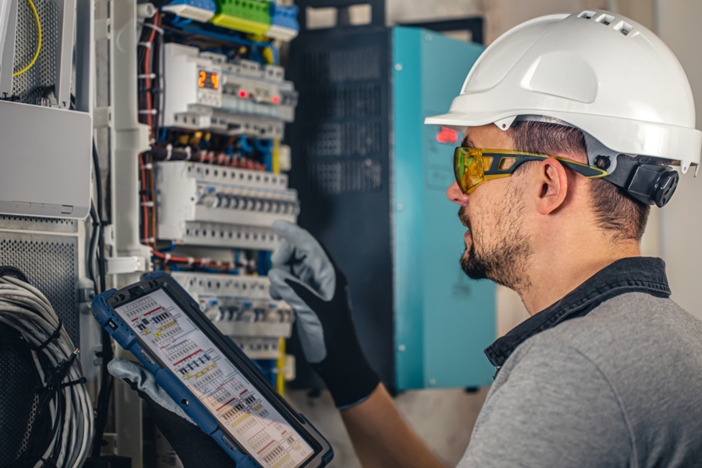 Industrie & Gewerbe bei Elektro Moschcau Anlagenbau GmbH in Mühlhausen