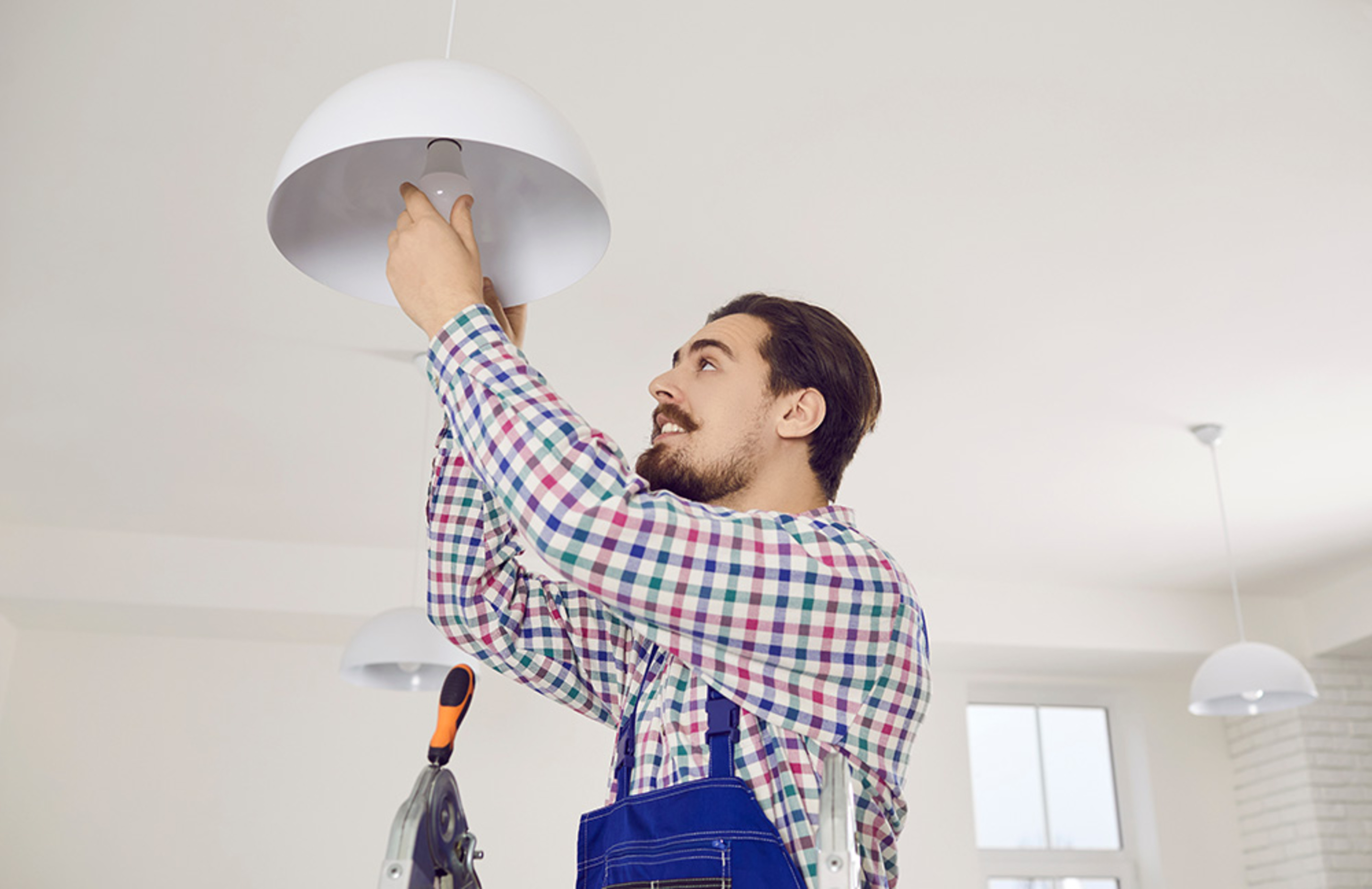 Energie sparen bei Elektro Moschcau Anlagenbau GmbH in Mühlhausen